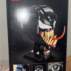 LEGO Venom Head with Black and White Details